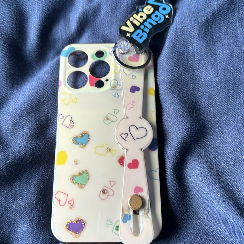 iPhone 13Pro Bundle - Picture 4 of 6